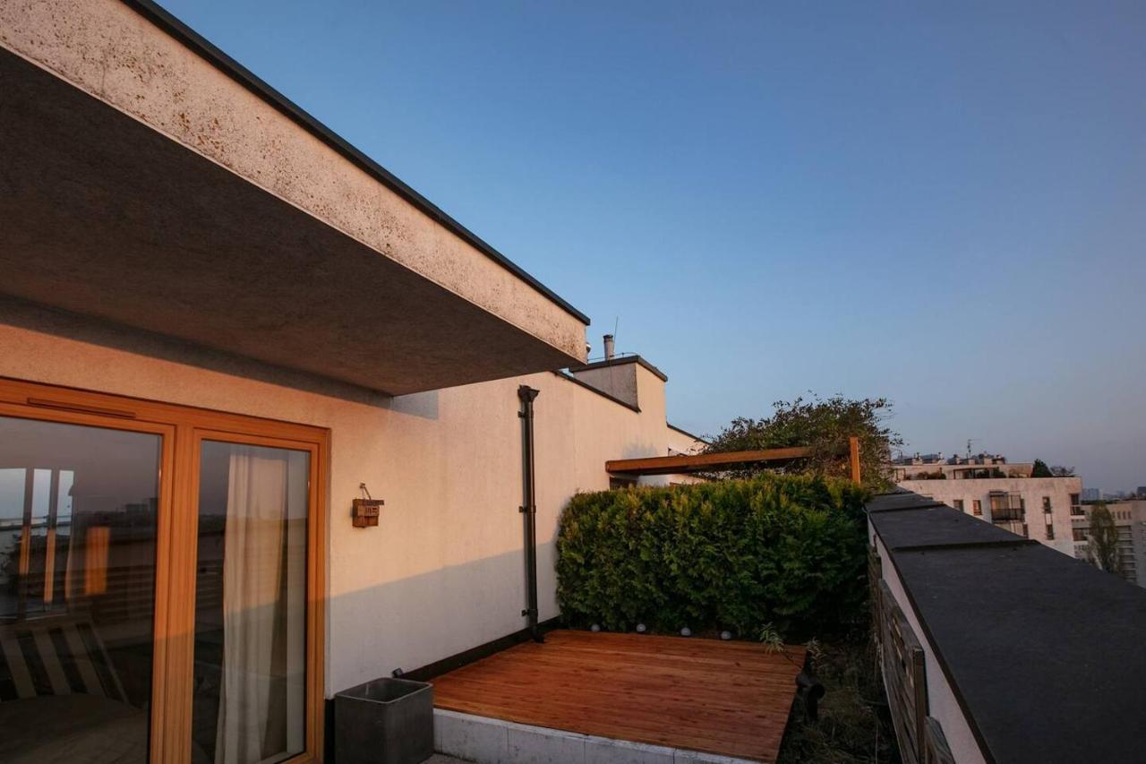 Dwupoziomowy, Rodzinny Apartament. Ochrona, Garaz. Warsaw Exterior photo